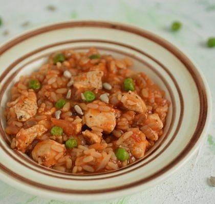 Pomidorowe risotto z słonecznikiem i kozim serem