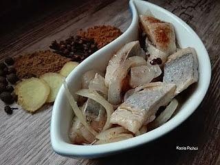 Śledzie korzenne