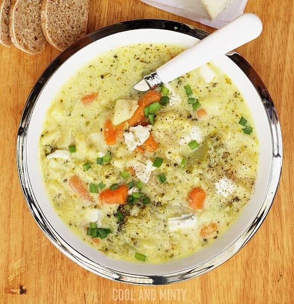 Zupa kalafiorowa z gorgonzolą