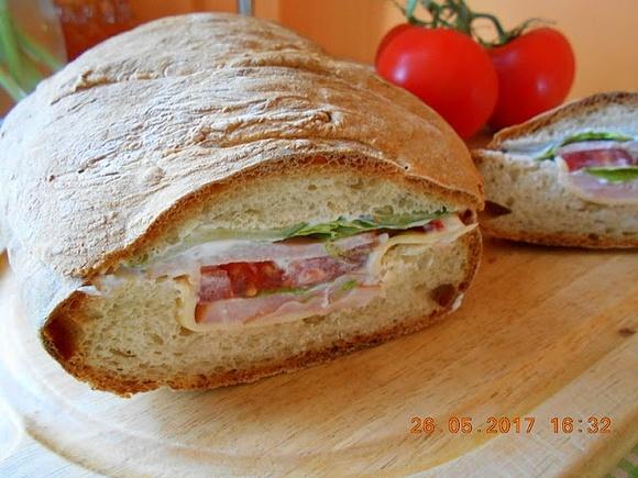 Chlebek piknikowy
