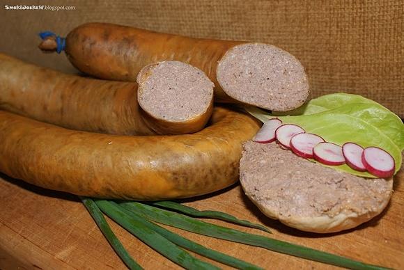 Pasztet wieprzowo-drobiowy z pomidorem
