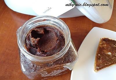 Zdrowa nutella do kanapek i śniadania