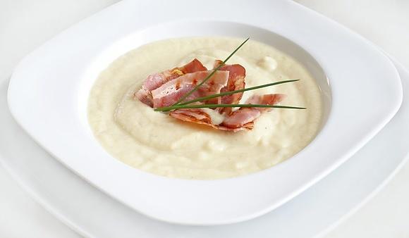 Zupa krem z białych warzyw z Gorgonzolą