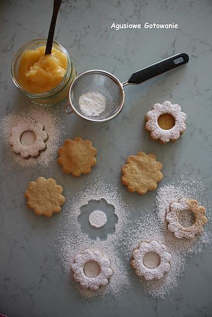Kruche ciasteczka z lemon curd