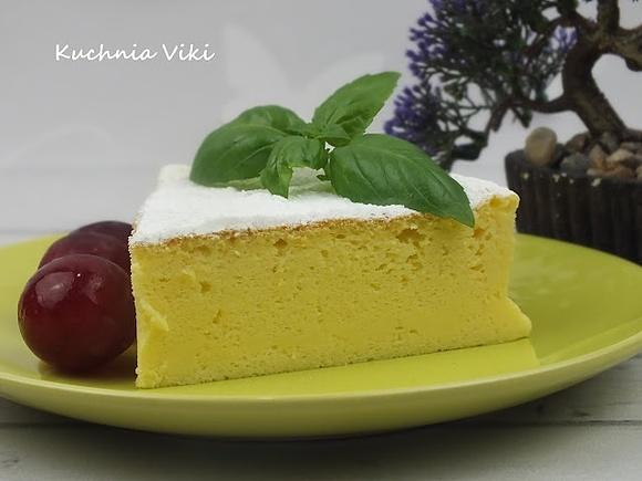 Sernik japoński lekkie ciasto rozpływające się w ustach
