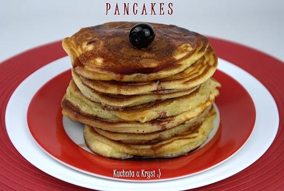 Pancakes - przepis na amerykańskie placki z mąki i jajek