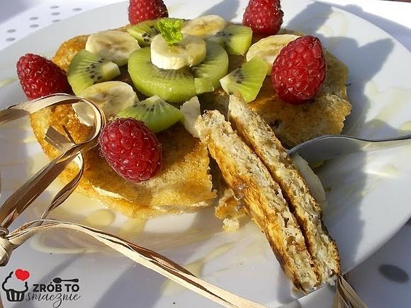 Błyskawiczny omlet owsiany na śniadanie
