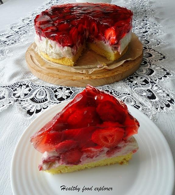 Ciasto z truskawkami i budyniem jaglanym
