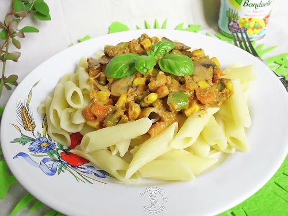 Penne z Warzywnym Sosem