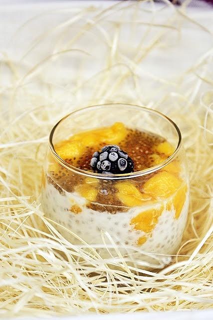 Jogurtowy pudding chia na bazie waniliowej herbaty
