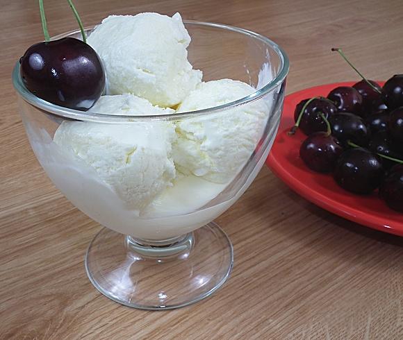 Lody mleczne bez maszynki z mleka w proszku
