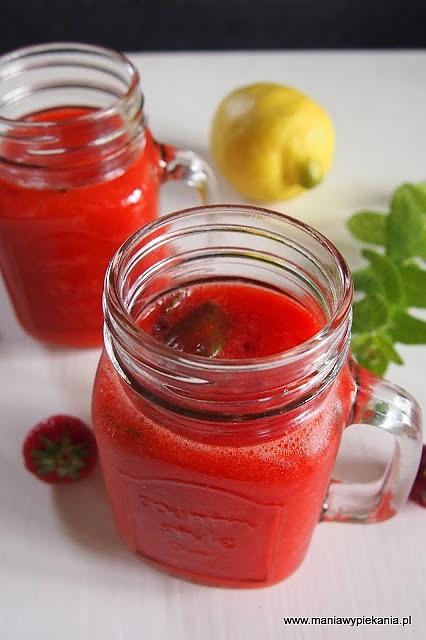 Lemoniada truskawkowa