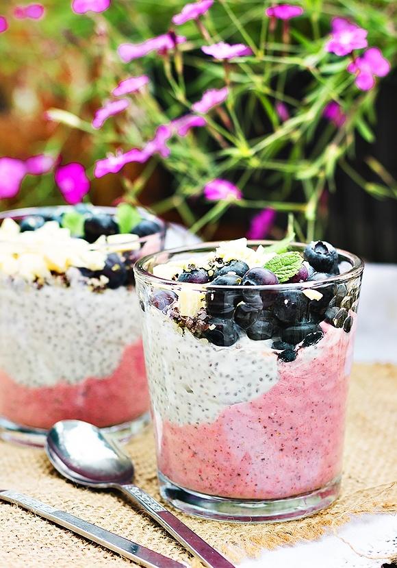 Chia pudding truskawkowy