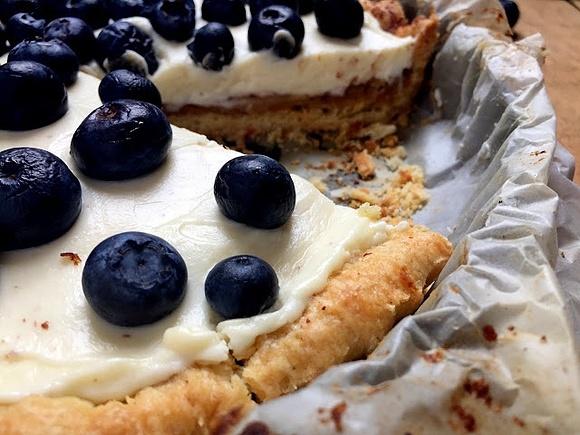 Tarta banoffee z borówkami
