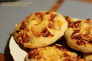 Pizzetki - przepis na szybkie i smaczne małe pizze