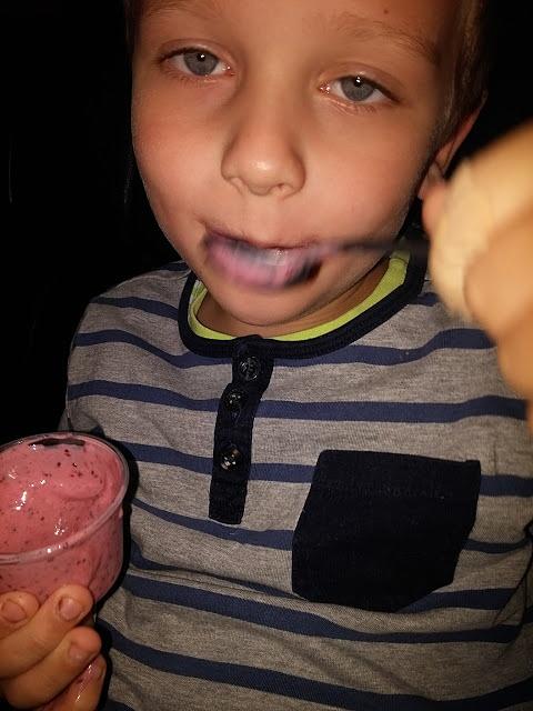 Wegańskie lody porzeczkowo- bananowo- kokosowe