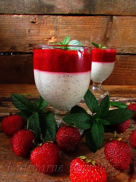 Miętowy pudding z chia i musem truskawkowym