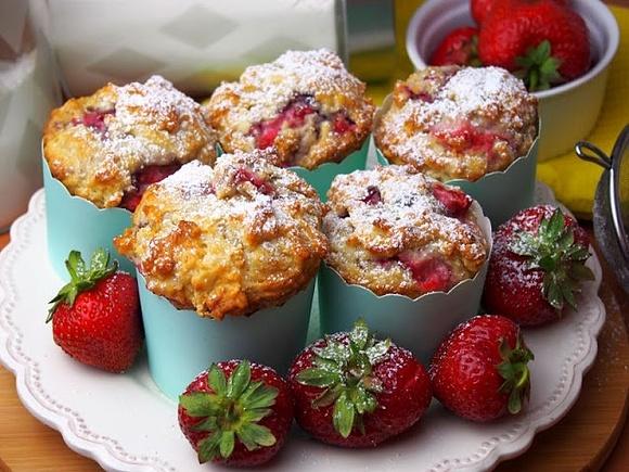 Muffinki z truskawkami