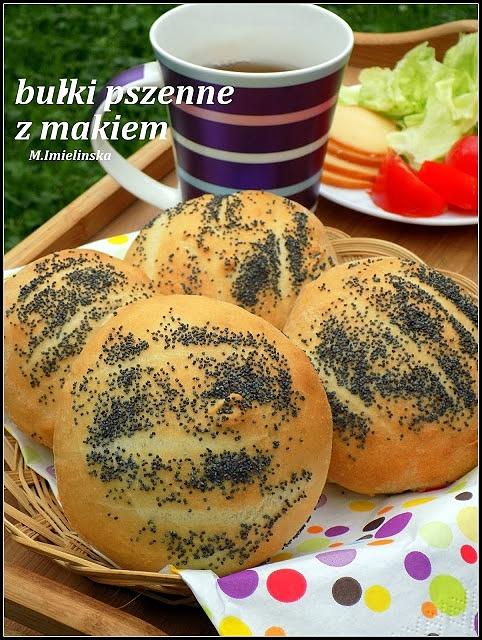 Bułeczki pszenne z makiem