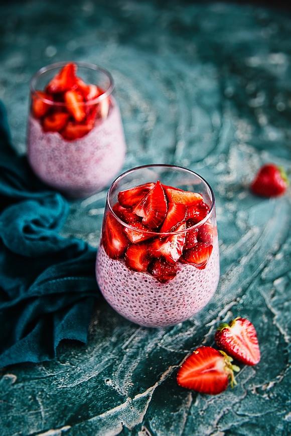 Truskawkowy pudding chia