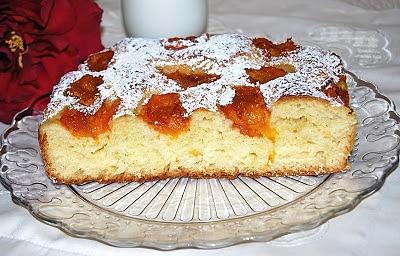 Ciasto drożdżowe z morelami