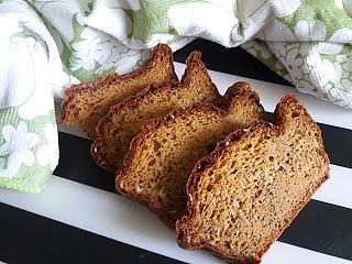 Pyszny chleb białkowy bez glutenu