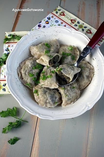 Pierogi z soczewicą i pieczarkami