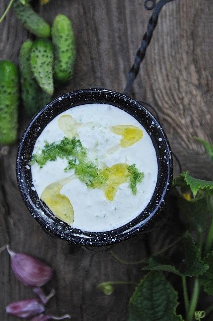 Tzatziki sos idealny na grilla