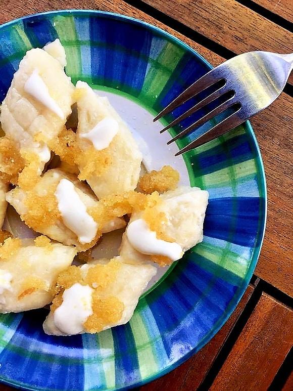 Leniwe pierogi z twarogiem i kaszą manna
