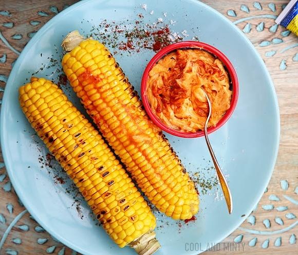 Grillowana kukurydza z masełkiem chili
