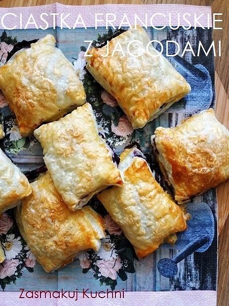 Ciastka francuskie z jagodami