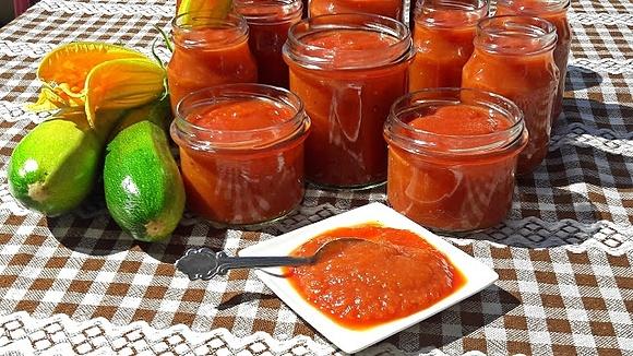 Ketchup sos z cukinii