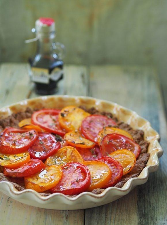 Pomidorowa tarta na orkiszowym spodzie