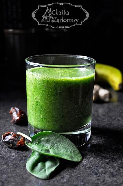 Szpinakowe smoothie z bananem i kiwi