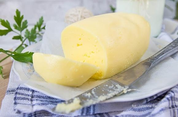 Domowe masło ze śmietany krok po kroku