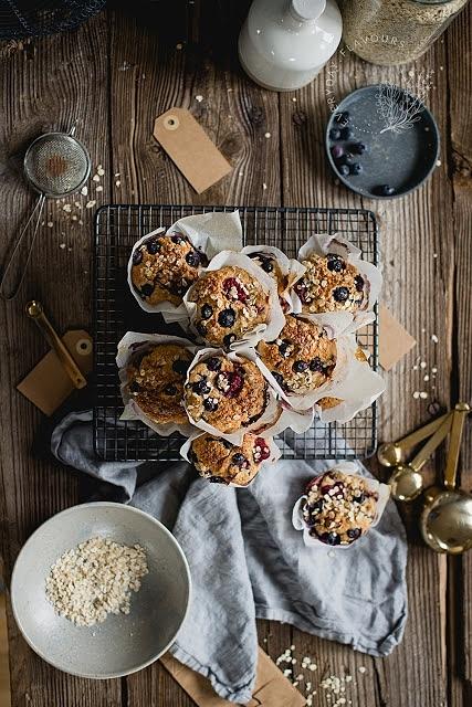 Owsiane muffiny z owocami