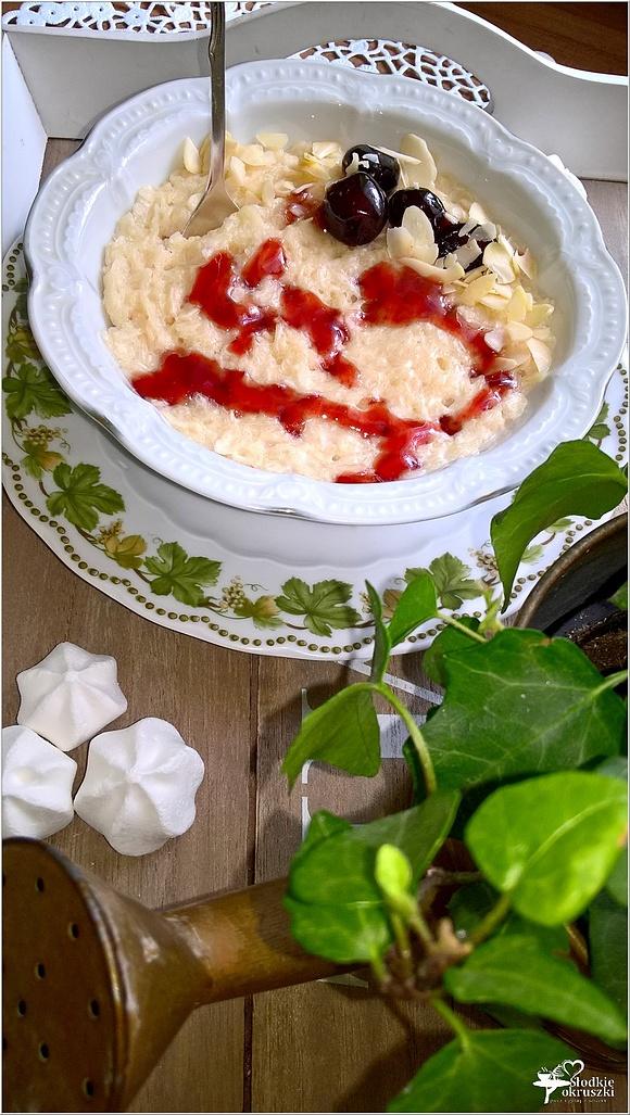 Kokosowy pudding ryżowy szybki przepis na śniadanie i deser