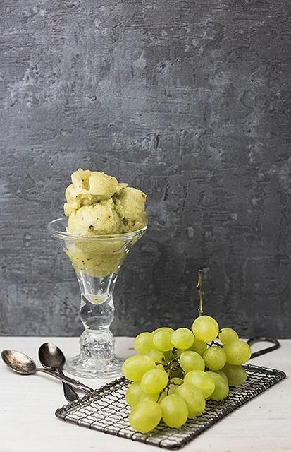 Jednoskładnikowy sorbet winogronowy