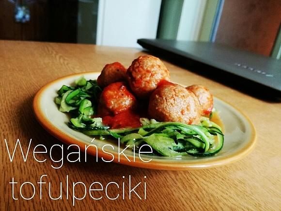 Wegańskie tofulpeciki z czosnkiem