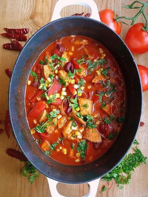 Chili z indyka i kukurydzą - rozgrzewająca potrawa na chłodne dni