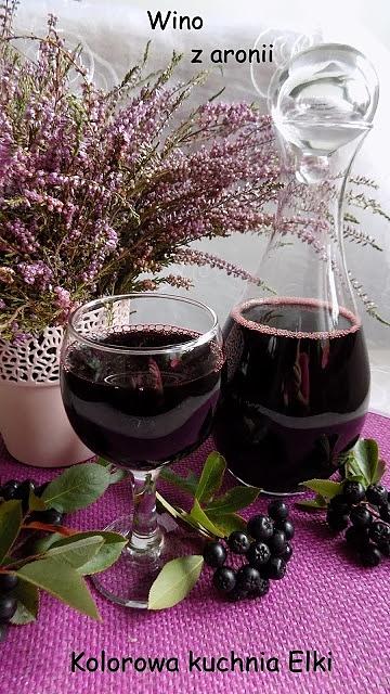 Wino z aronii