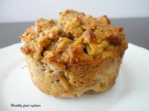 Owsiany muffin z jabłkami i orzechami
