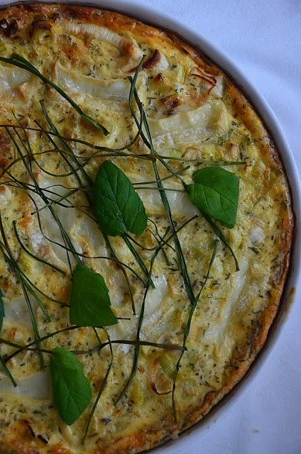 Quiche z porem kozim serem i szczypiorkiem