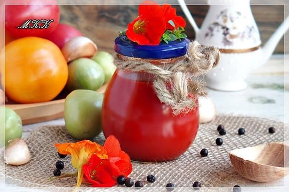 Domowy sos tabasco - przepis na ostry sos z papryczek chili