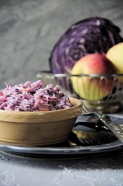 Coleslaw z czerwoną kapustą