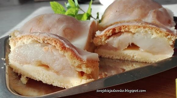 Ciasto z połówkami jabłek, jabłecznik inaczej
