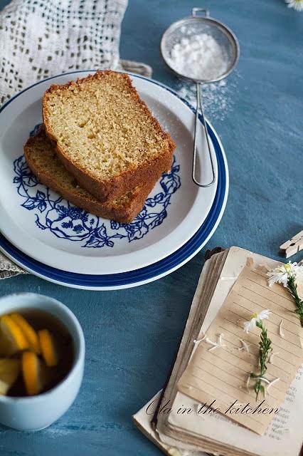 Pomarańczowa babka z kardamonem bez laktozy