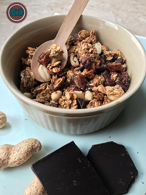 Fit Granola Snickers