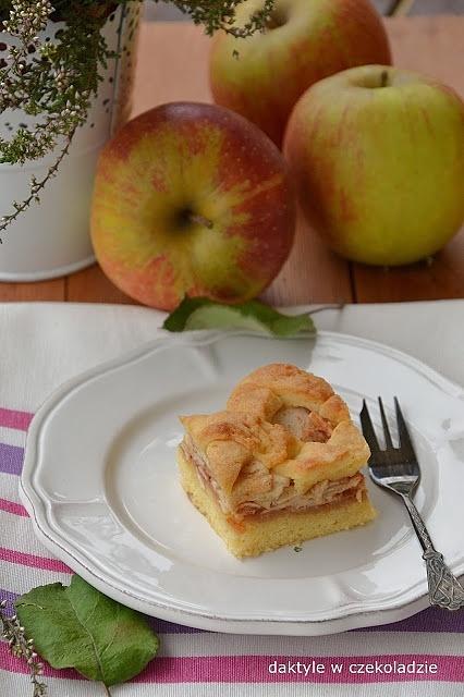 Ulubiona szarlotka z jabłkami na kruchym cieście