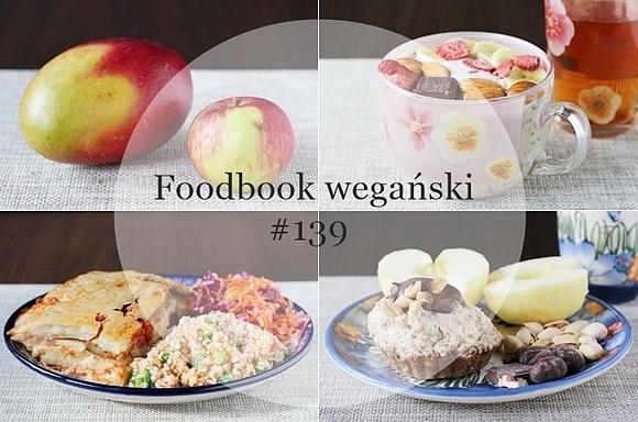 Wegańska owsianka na ciepło - przepis na zdrowe śniadanie